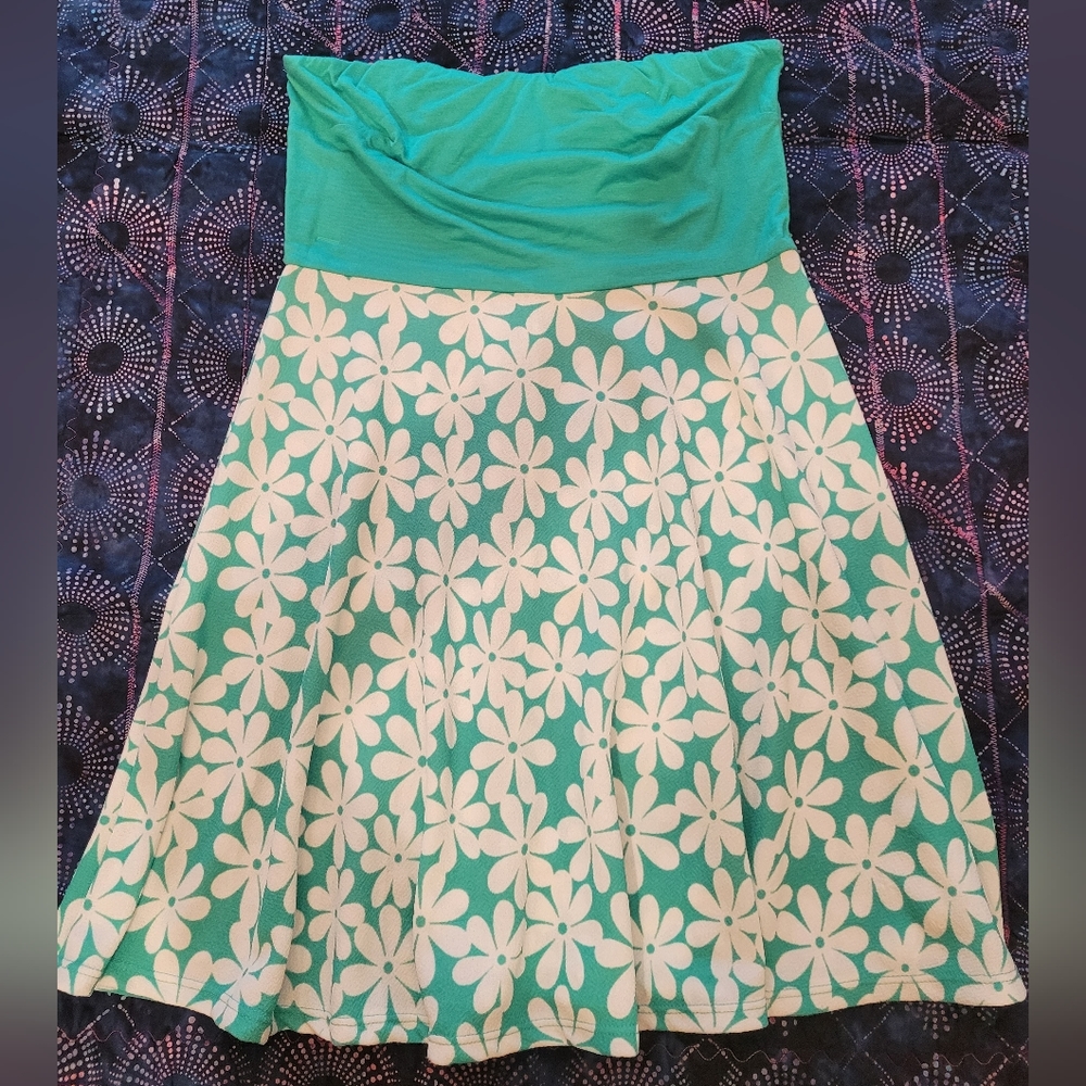 Every 1 Flower Pattern Dress